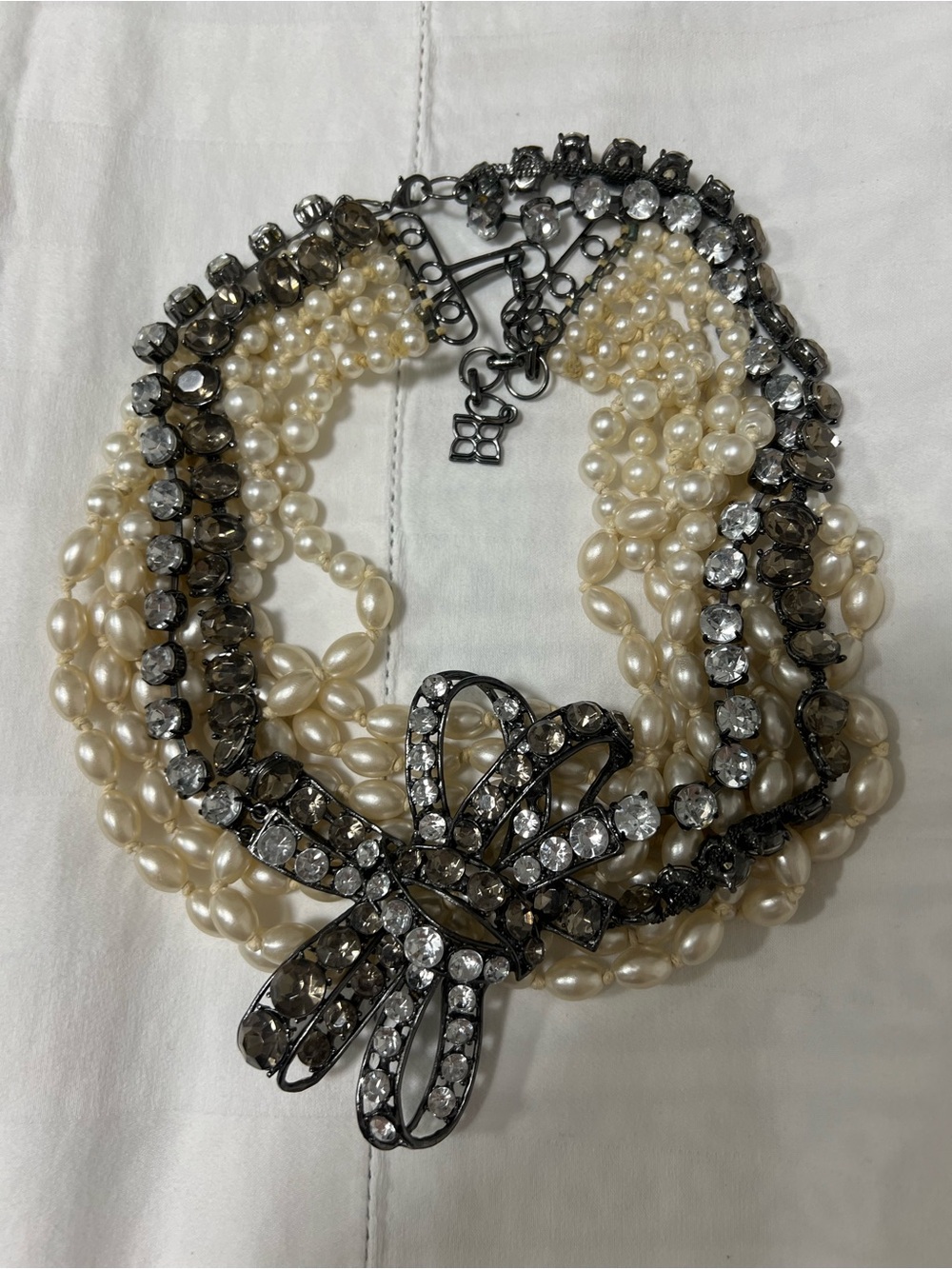 BCBG 2 in 1 necklace